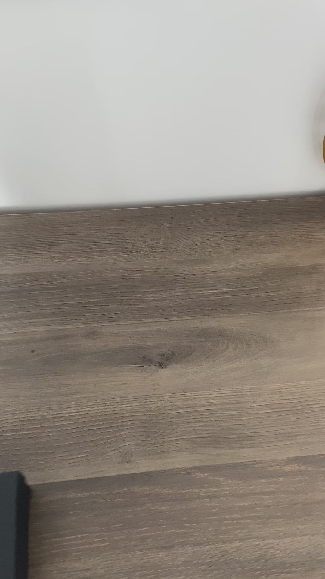 Gold Renk Metal Kordon Kadın Kol Saati Ve Kombin Bileklik Seti